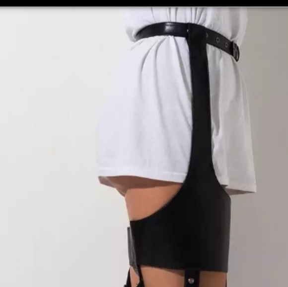 - Thigh high belted boots/final sale - Picture 3 of 10